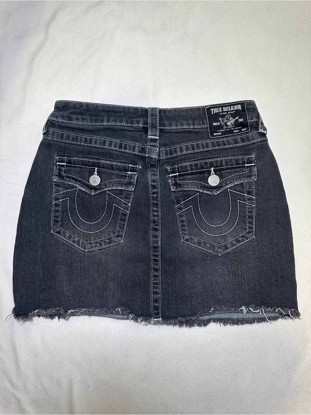 True Religion Black Denim Mini Skirt Women’s Size 27 Raw Hem Y2K